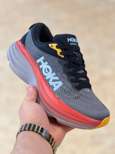 Hoka Bondi 8 made in Vietnam