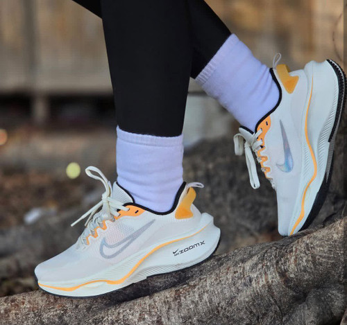 Nike ZoomX made in Vietnam