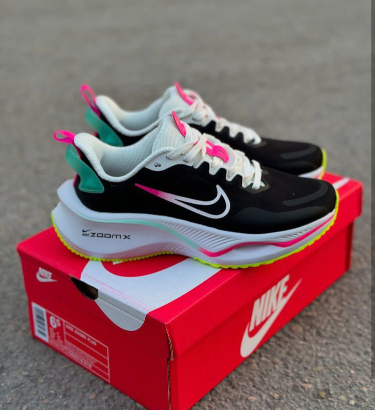 Nike ZoomX made in Vietnam