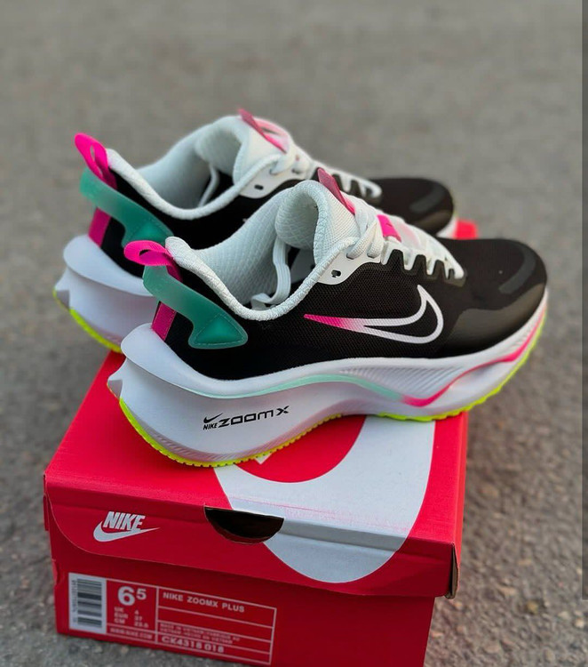 Nike ZoomX made in Vietnam