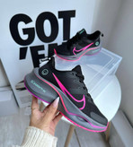Nike ZoomX made in Vietnam