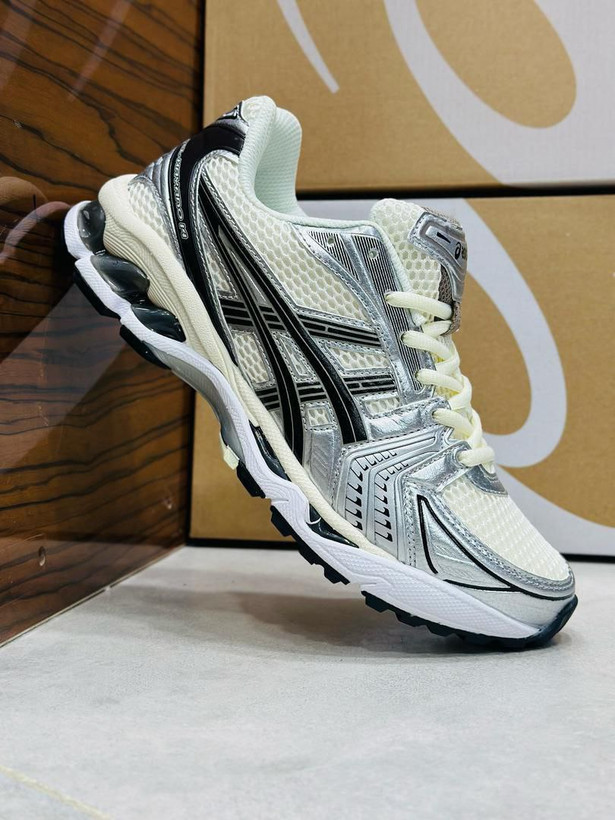 کتونی اسیکس مدل GEL-KAYANO ساخت ویتنام