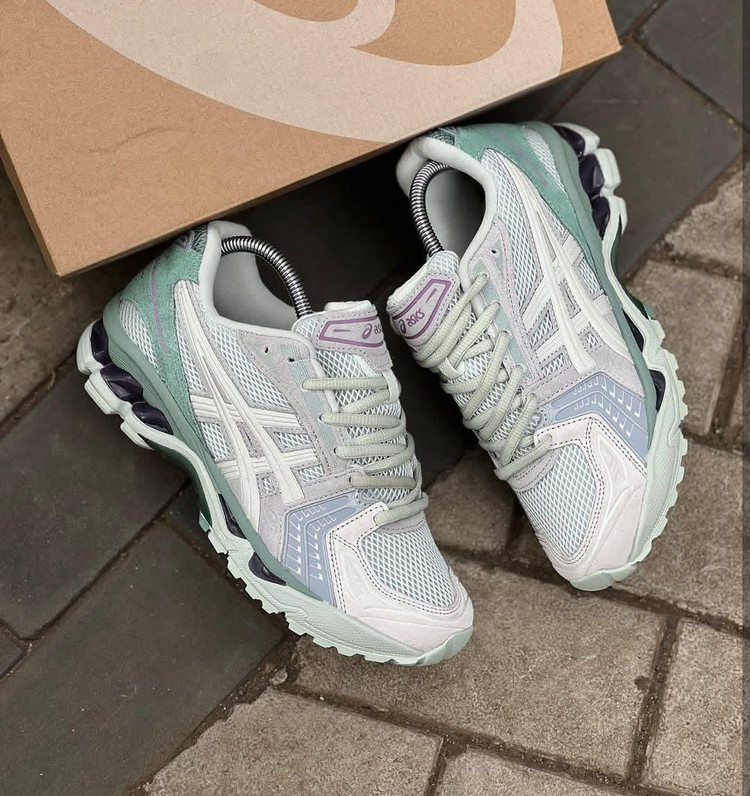 کتونی اسیکس مدل GEL-KAYANO ساخت ویتنام