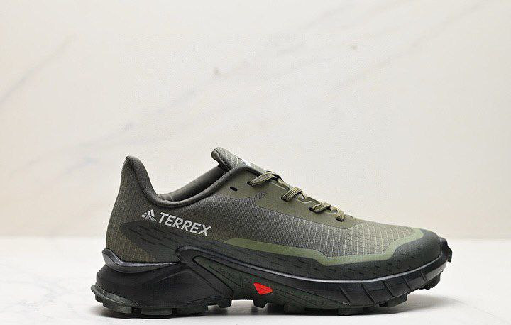 adidas terrex made in Vietnam