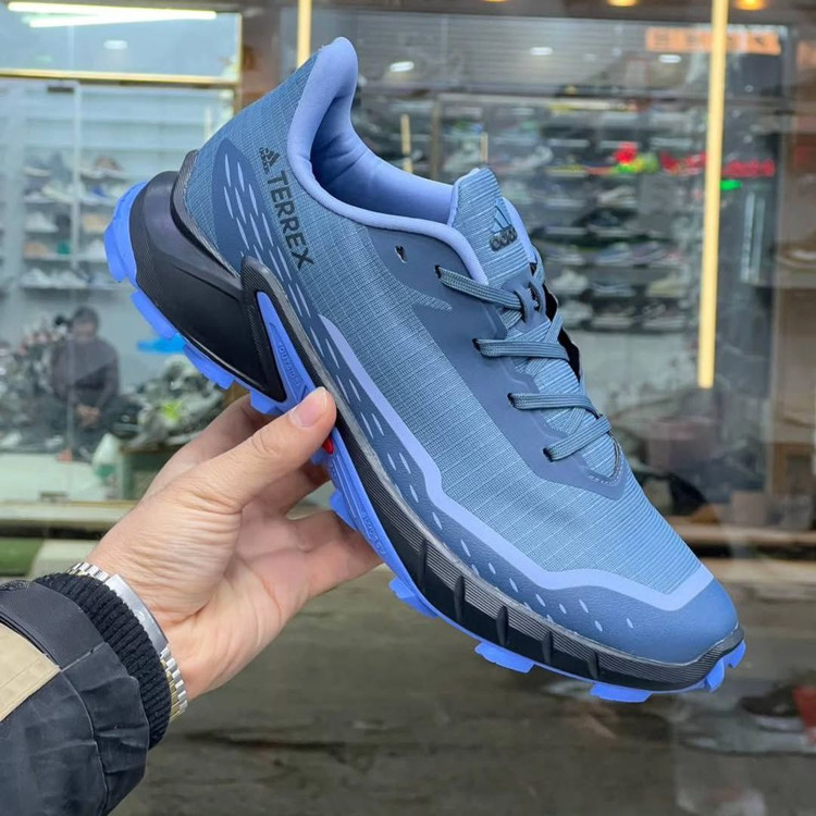 adidas terrex made in Vietnam