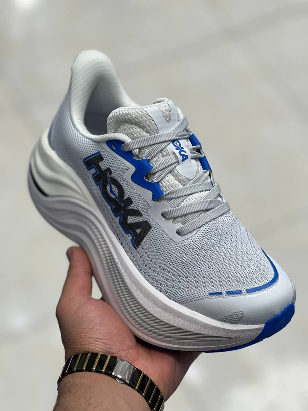 hoka skyward x made in Vietnam