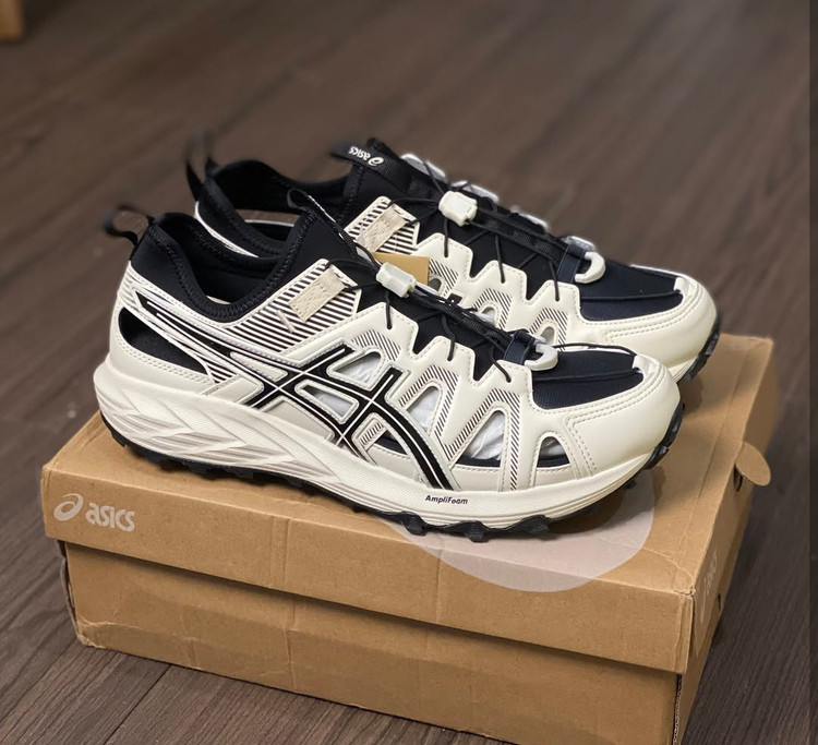 ASICS GEL-SONOMA MADE IN VIETNAM