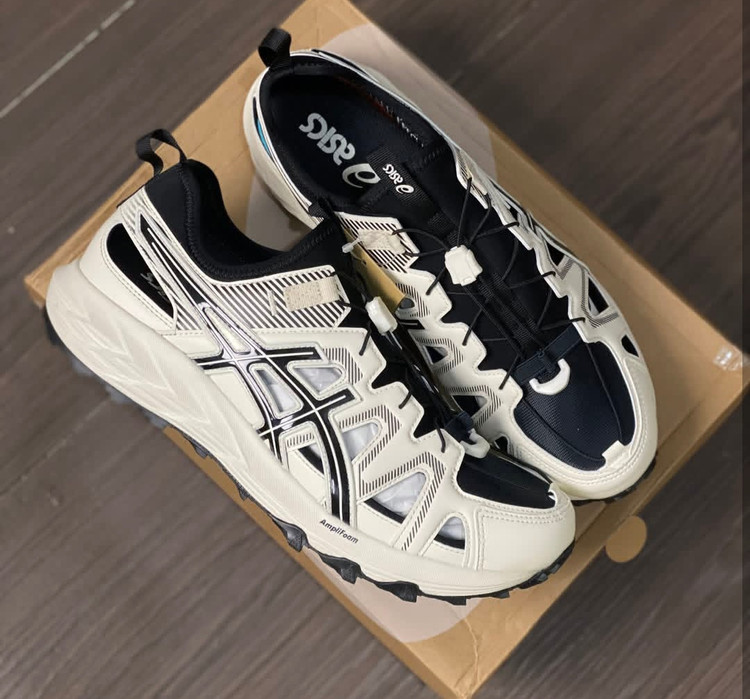 ASICS GEL-SONOMA MADE IN VIETNAM