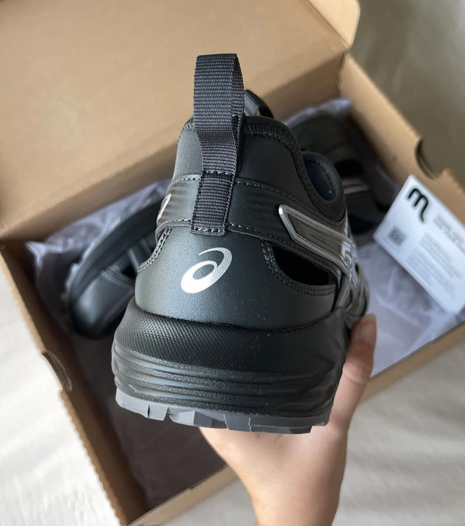 ASICS GEL-SONOMA MADE IN VIETNAM