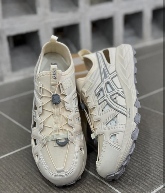 ASICS GEL-SONOMA MADE IN VIETNAM