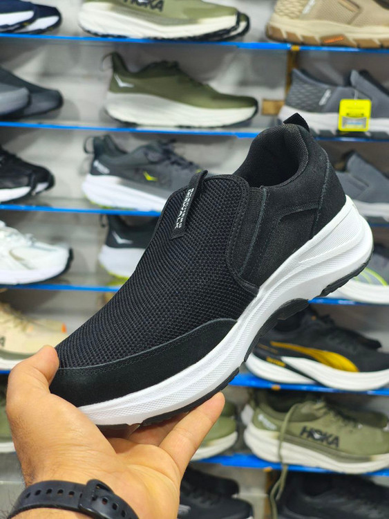 SKECHERS GOWALK 5 MADE IN VIETNAM