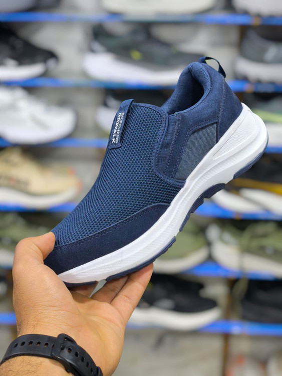 SKECHERS GOWALK 5 MADE IN VIETNAM