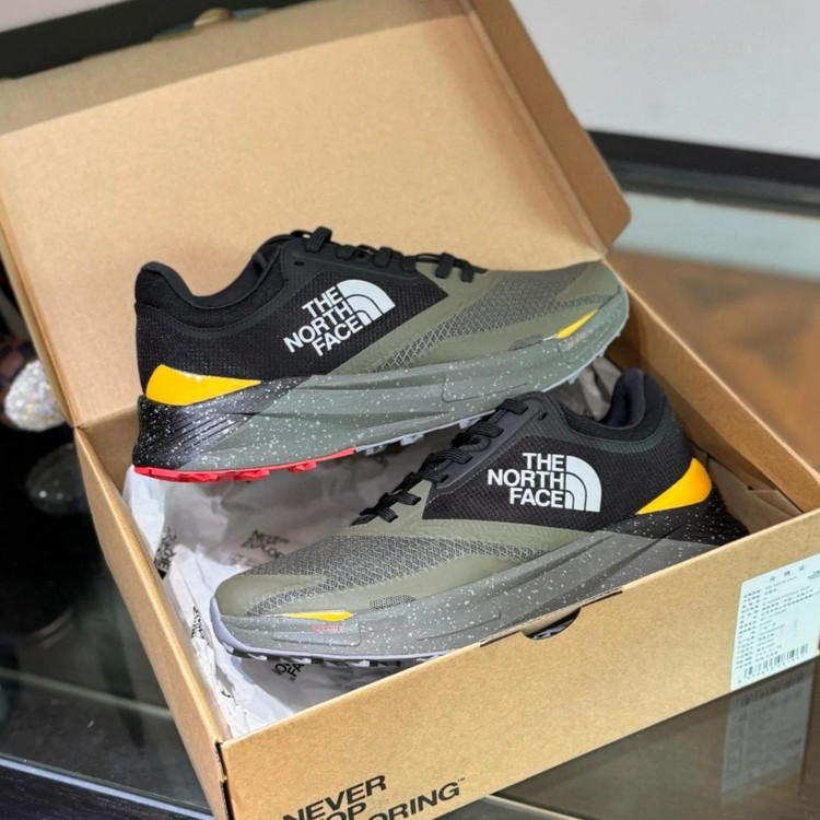 The North Face Enduris 3 Made In Vietnam