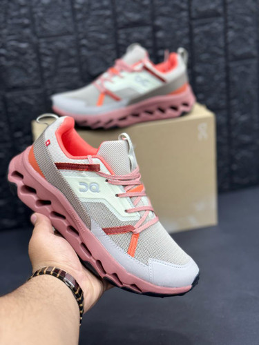 On Running cloudhorizon waterproof made in Vietnam