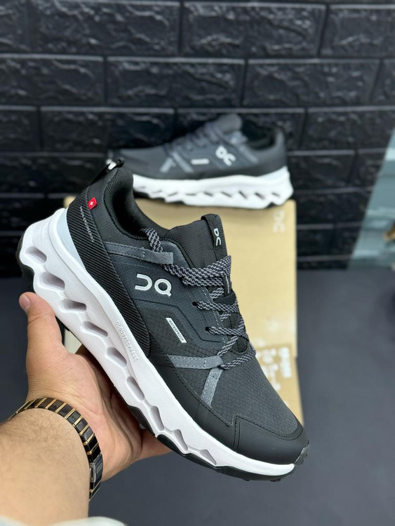 On Running cloudhorizon waterproof made in Vietnam