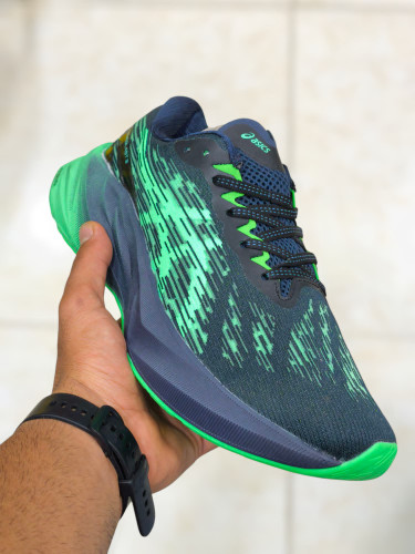 asics novablast 3 made in Vietnam