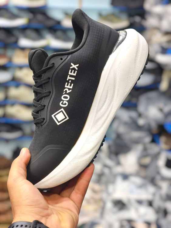 ASICS Gel-Nimbus 25 GTX Made In Vietnam