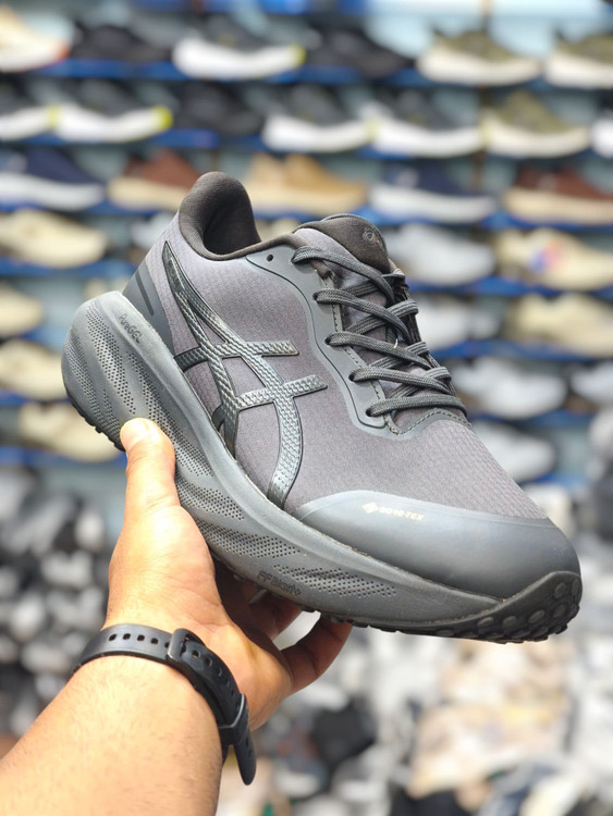 ASICS Gel-Nimbus 25 GTX Made In Vietnam