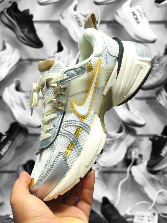 Nike V2K Run Made In Vietnam