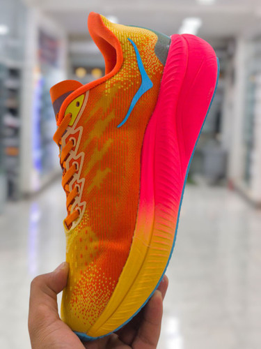 کتونی هوکا مدل مارچ 6 ساخت ویتنام Hooka March 6