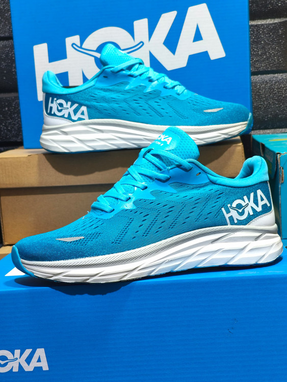 HOKA Clifton 9 Men's – Big Sale on Lightweight Performance