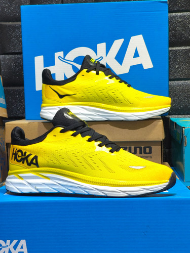 HOKA Clifton 9 Men's – Big Sale on Lightweight Performance