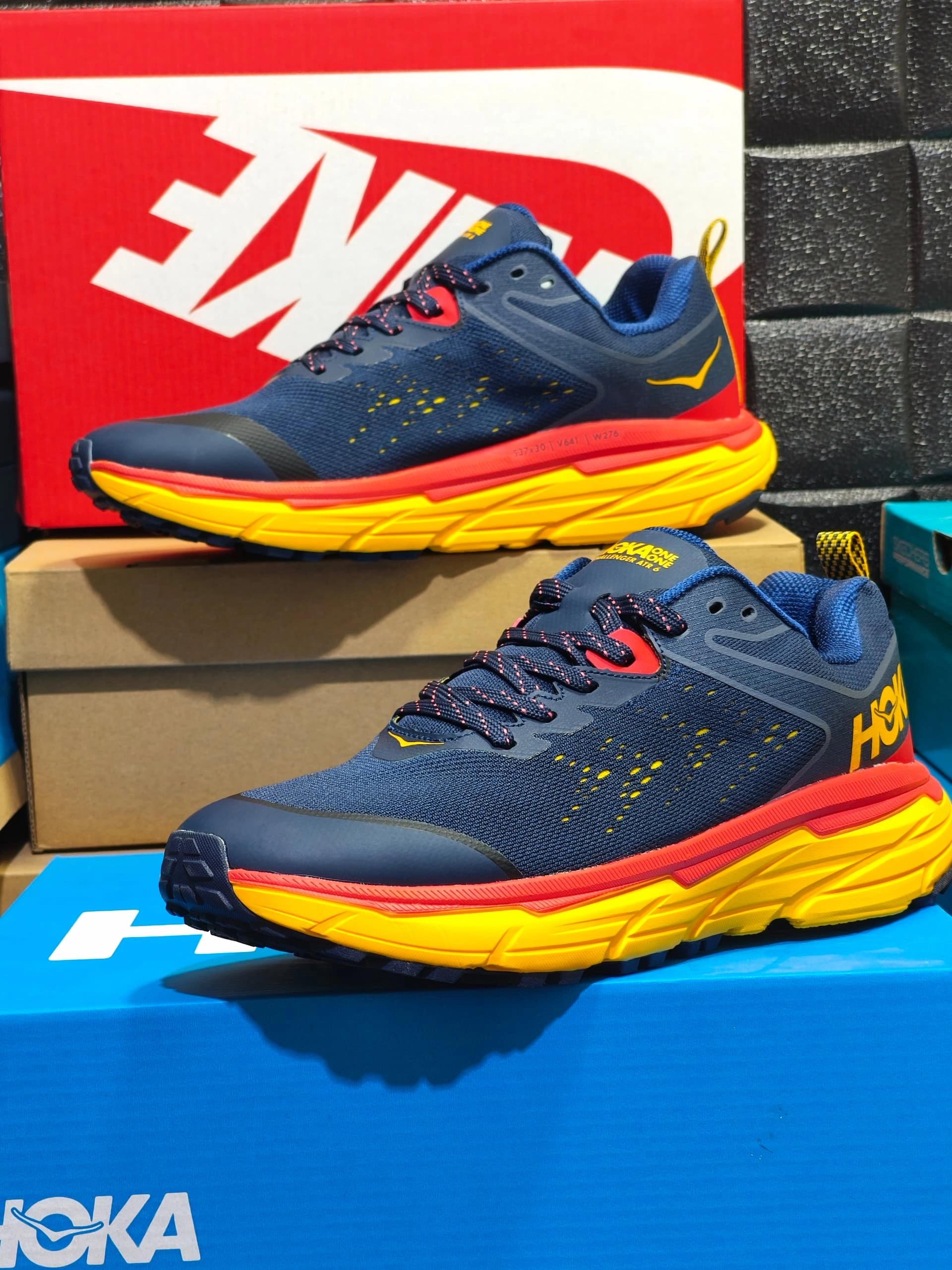 HOKA Clifton 9 Men's – Big Sale on Lightweight Performance