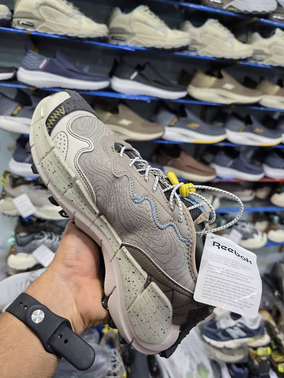 Reebok Zig Kinetica 2 Made In Vietnam