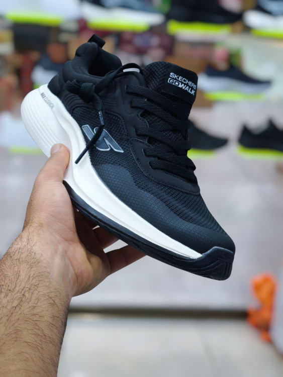 skechers go walk max walker made in Vietnam