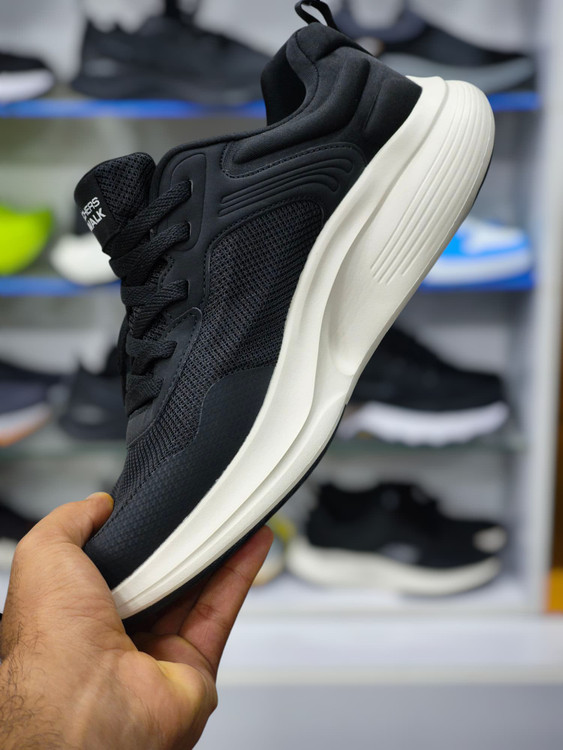 skechers go walk max walker made in Vietnam