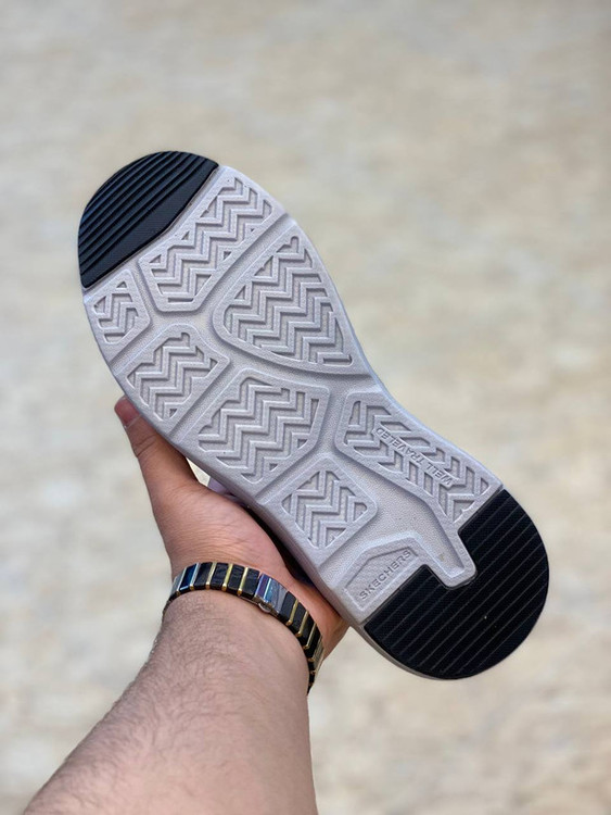 Skechers Slip-Ins Ralven Taupe made in Vietnam