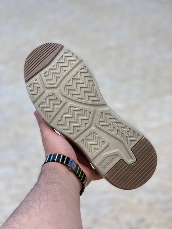 Skechers Slip-Ins Ralven Taupe made in Vietnam