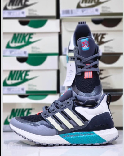 کتونی ادیداس مدل اولترا بوست ساخت ویتنام سایز 36 تا 40 Adidas Ultraboost All Terrain