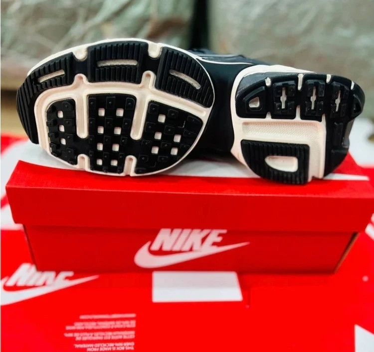 کتونی نایک مدل V2K Run ساخت ویتنام - سایز 38 الی 45 - Nike V2K