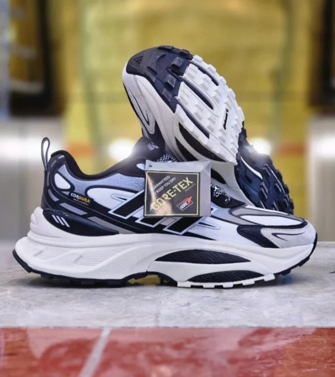 کتونی آدیداس مدل ترکس - Adidas Terrex Free Hiker ساخت ویتنام - سایز 40 الی 45