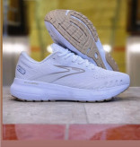 کتونی بروکس مدل گلیسرین 20 - Brooks Glycerin 20 ساخت ویتنام - سایز 40 الی 45