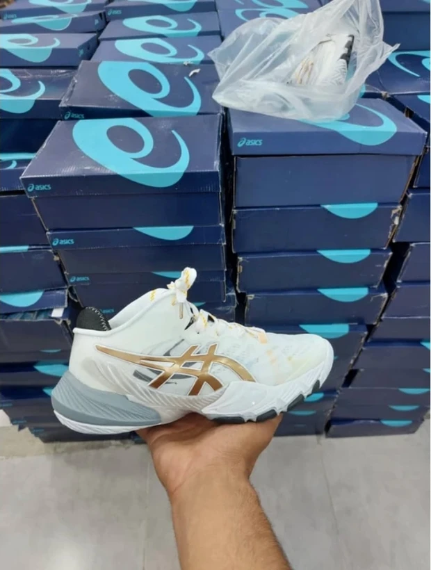 کتونی اسیکس متارایز والیبالی - Asics Metarise ساخت ویتنام - سایز 40 الی 45