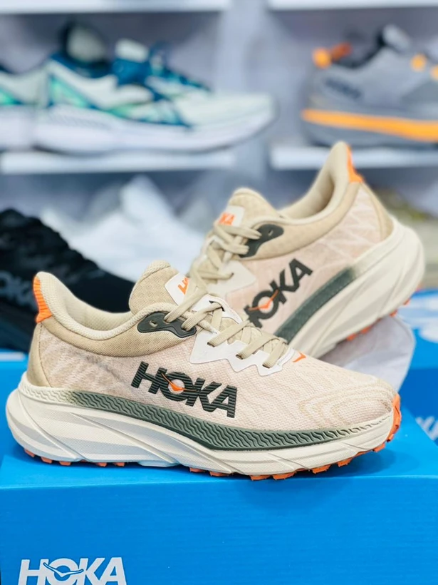 کتونی هوکا چلنجر 7 - Hoka challenger 7 ساخت ویتنام - سایز 40 الی 45