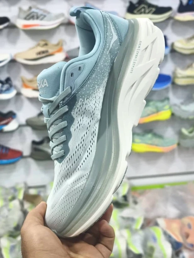 کتونی هوکا باندی 8 - Hoka Bondi 8 ساخت ویتنام - سایز 40 الی 45