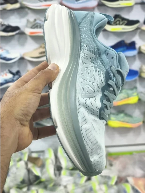 کتونی هوکا باندی 8 - Hoka Bondi 8 ساخت ویتنام - سایز 40 الی 45