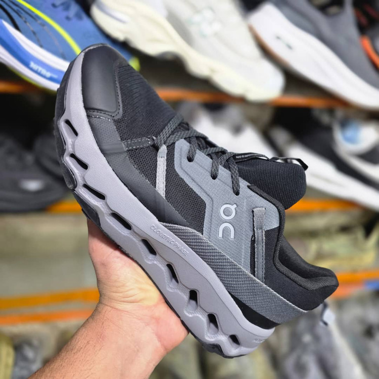 On Running cloudhorizon waterproof made in Vietnam