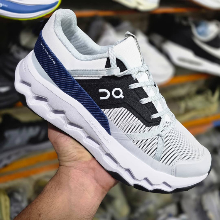 On Running cloudhorizon waterproof made in Vietnam