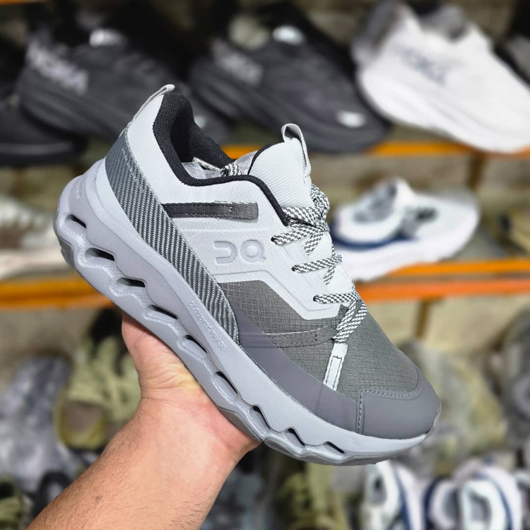 On Running cloudhorizon waterproof made in Vietnam