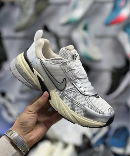 کتونی نایک مدل V2K Run ساخت ویتنام - سایز 38 الی 45 - Nike V2K
