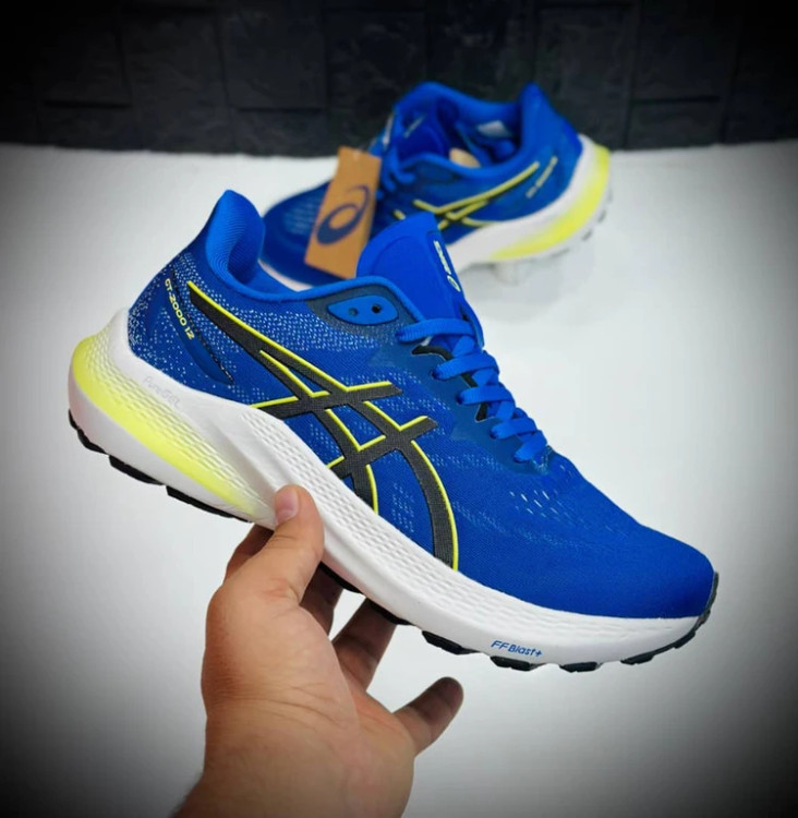 کتونی اسیکس جی تی 2000 - Asics GT-2000 12 ساخت ویتنام - سایز 39 الی 45