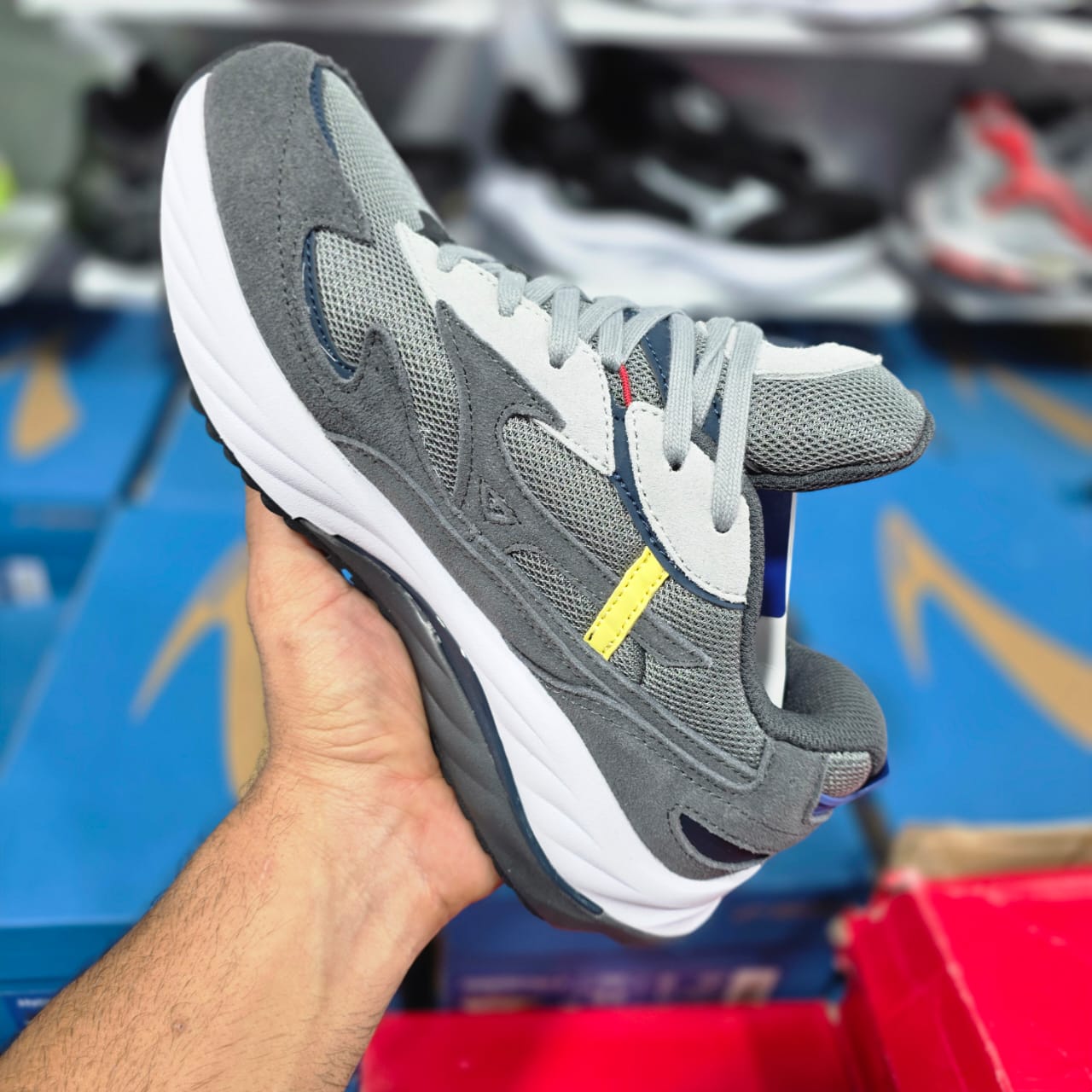 Mizuno Wave Rider Beta Made In Vietnam