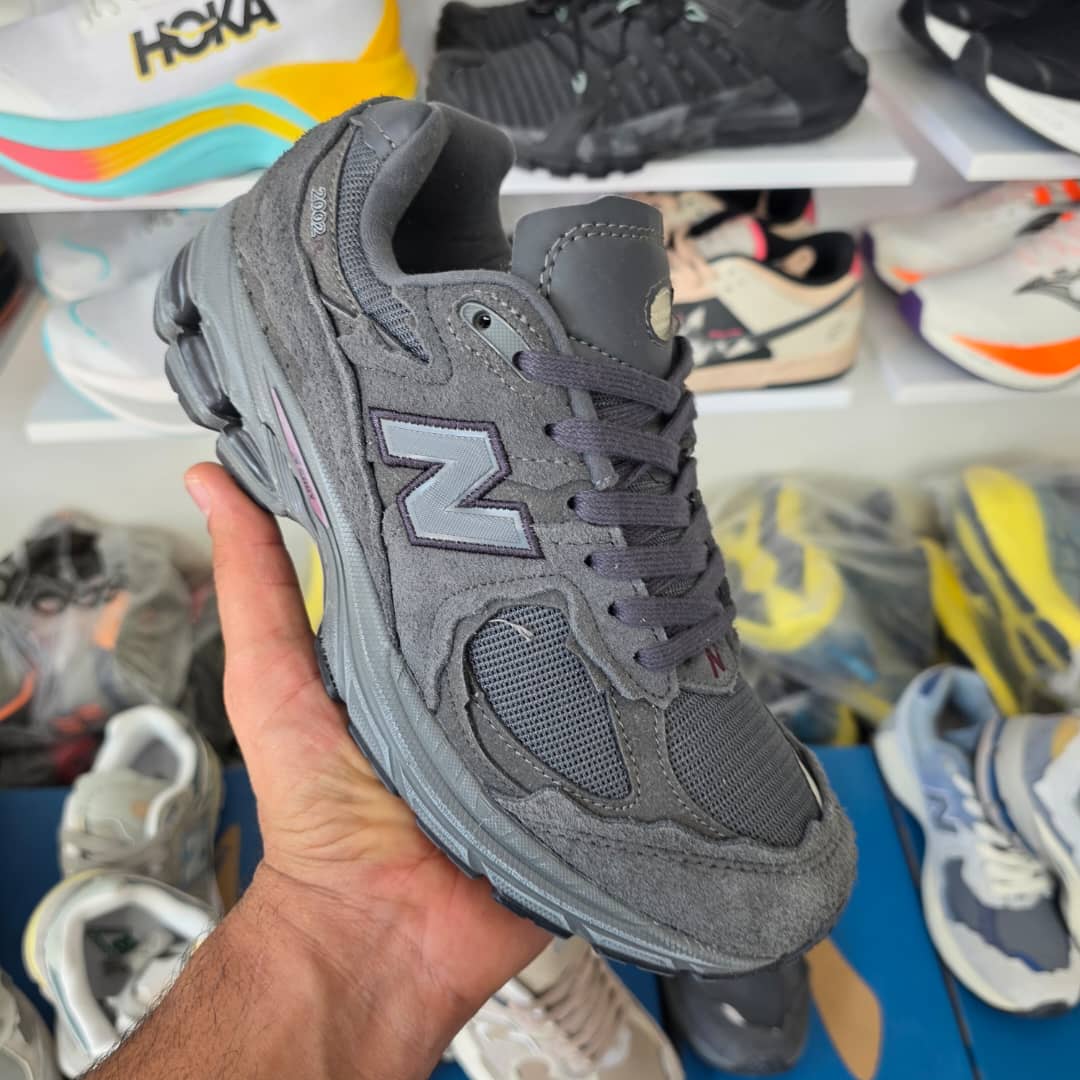 Newbalance 2002R Made In Vietnam