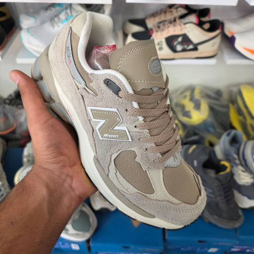 Newbalance 2002R Made In Vietnam