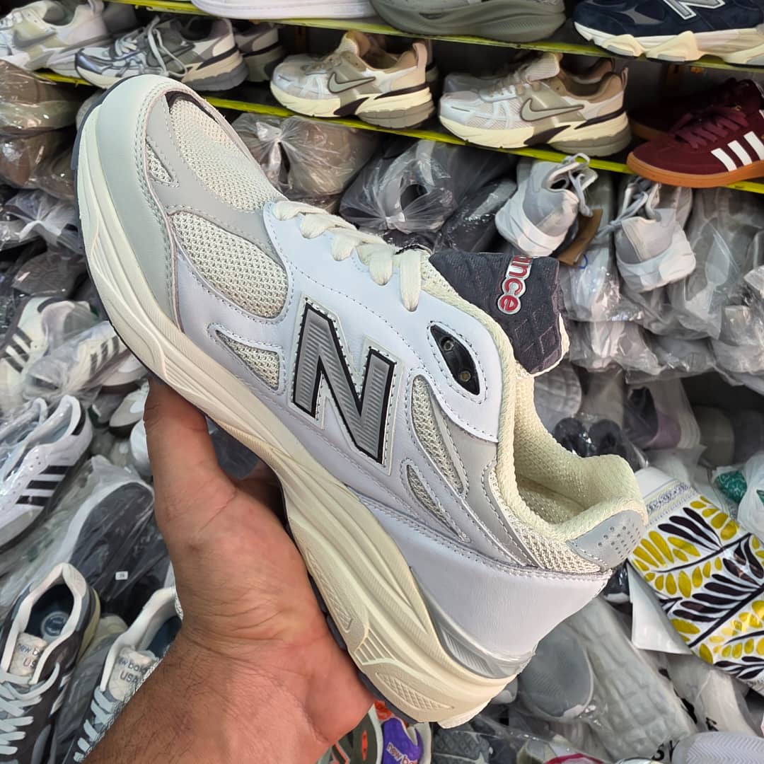 Newbalance 2002R Made In Vietnam