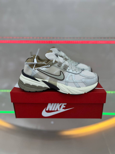 Nike V2K Run Made In Vietnam